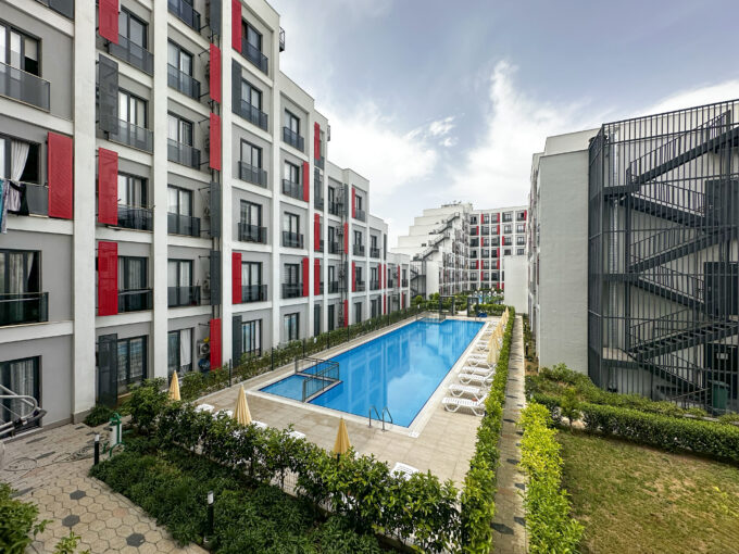 Studio Canyon’da Havuz Manzaralı Daire