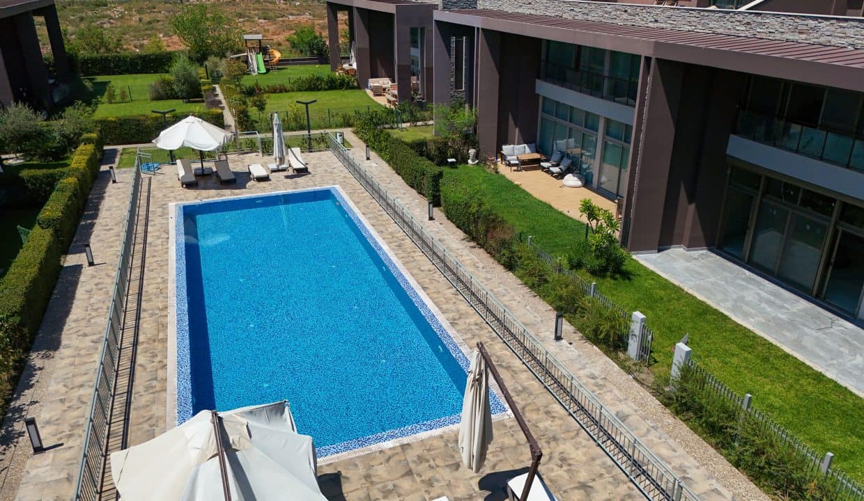 DJI_20240815124307_0008_D