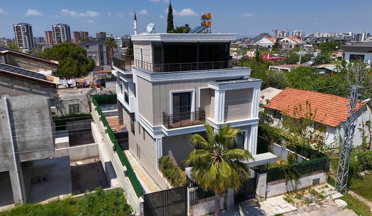 DJI_20250421123502_0001_D