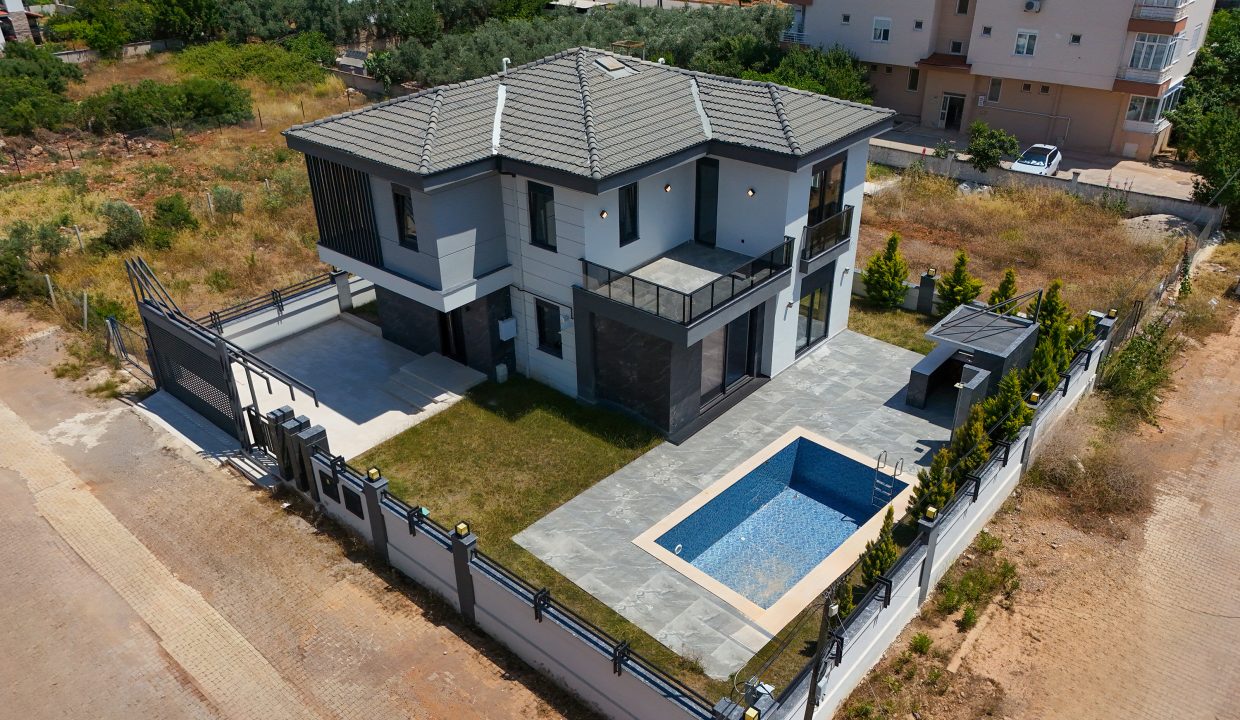 DJI_20250611141607_0018_D