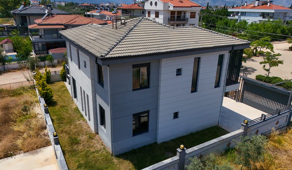 DJI_20250611141641_0020_D