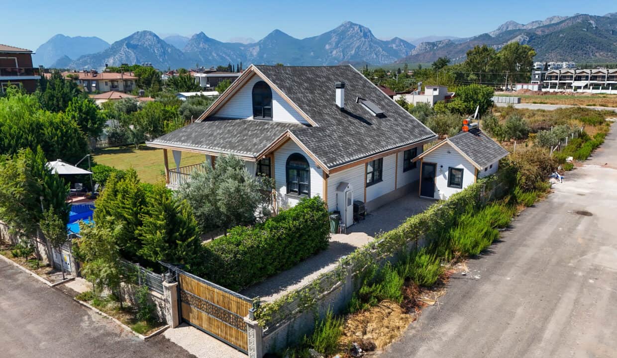 DJI_20250904114605_0001_D