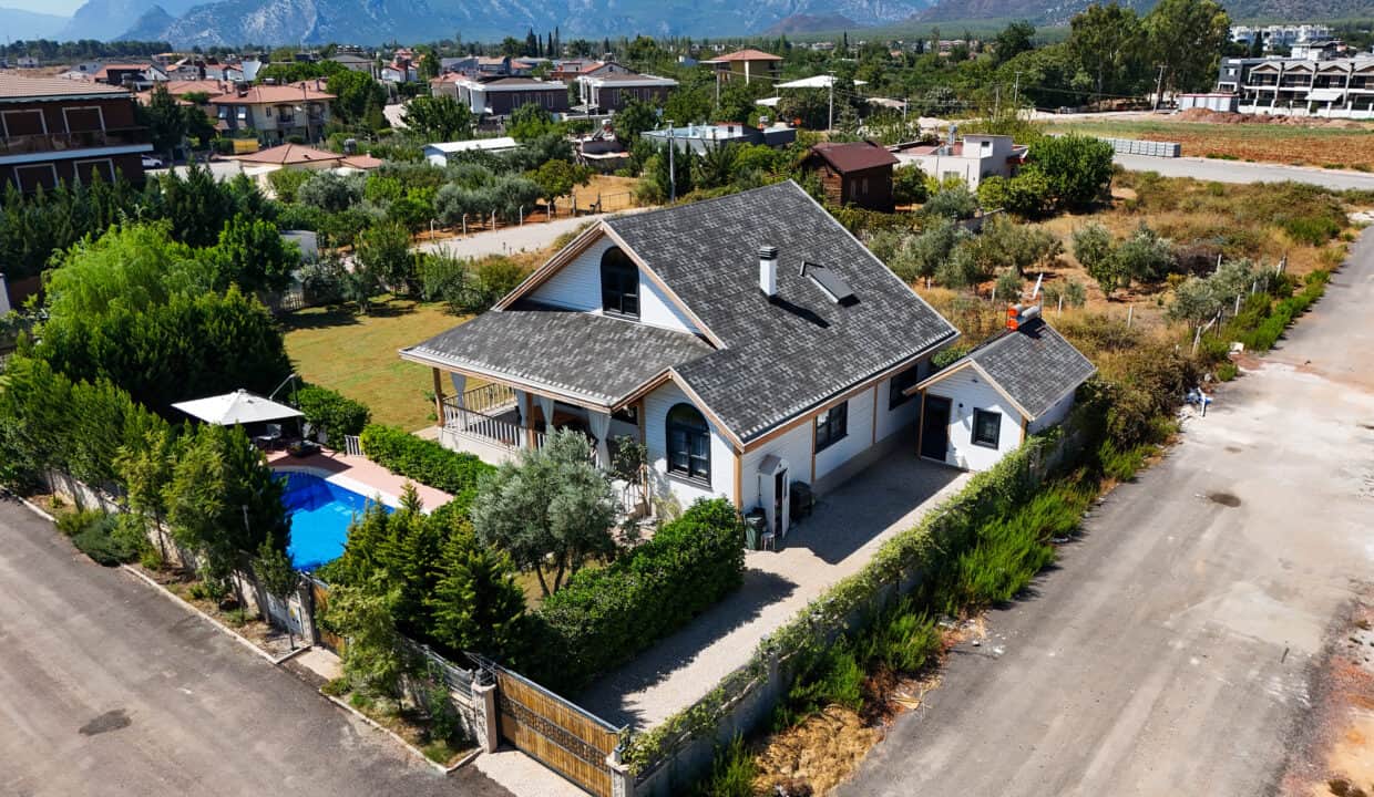 DJI_20250904114622_0002_D