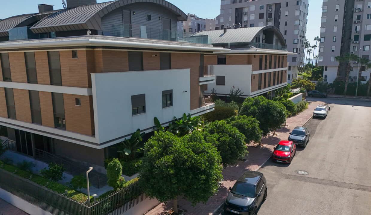 DJI_20250916104035_0014_D