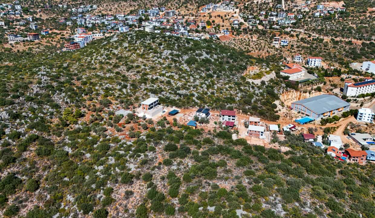 DJI_20241001121857_0035_D