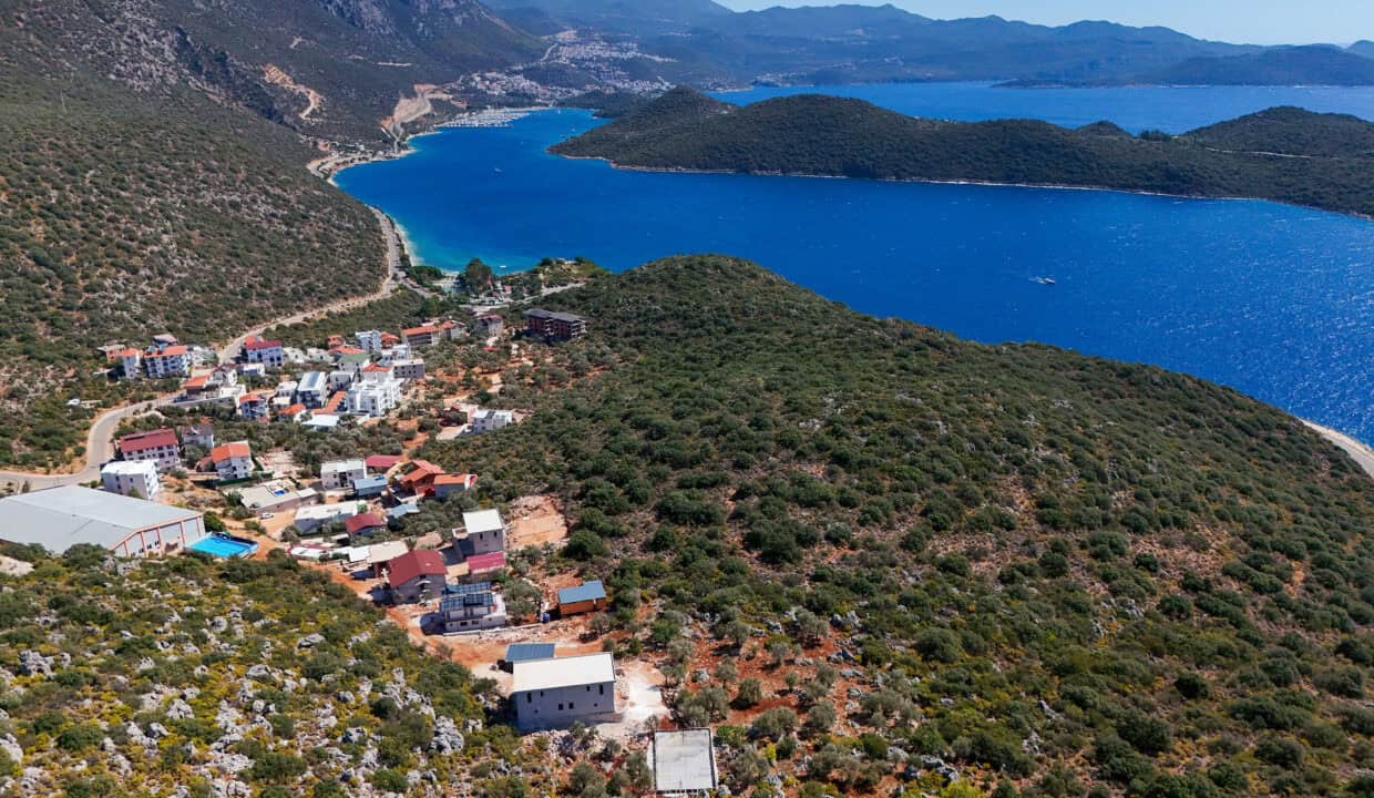 DJI_20241001122046_0040_D