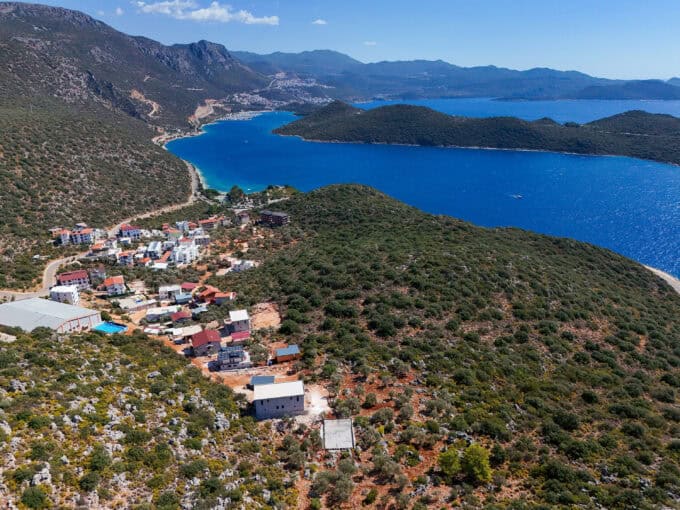Full Deniz Manzaralı – Kaş Plajına 350M Tarla