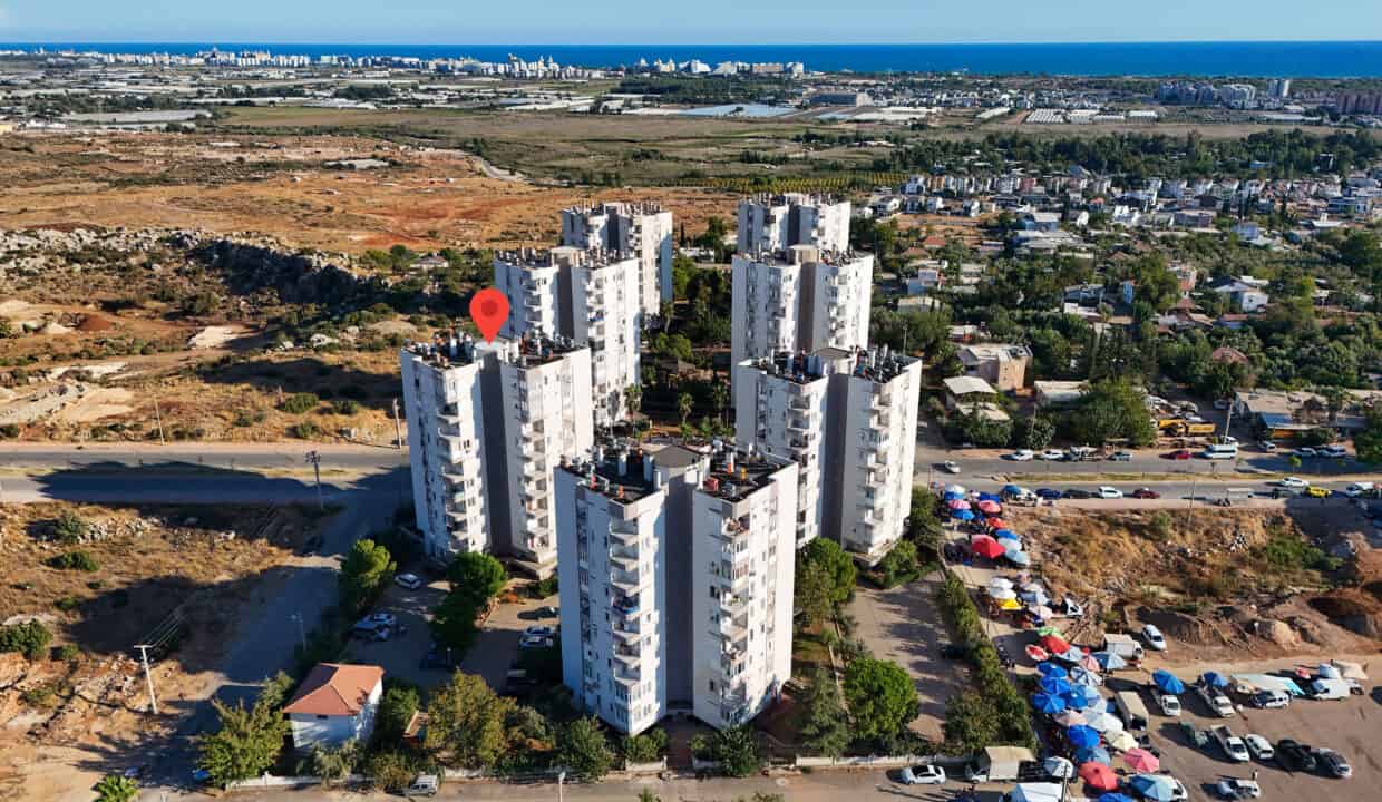 DJI_20251001164436_0004_D