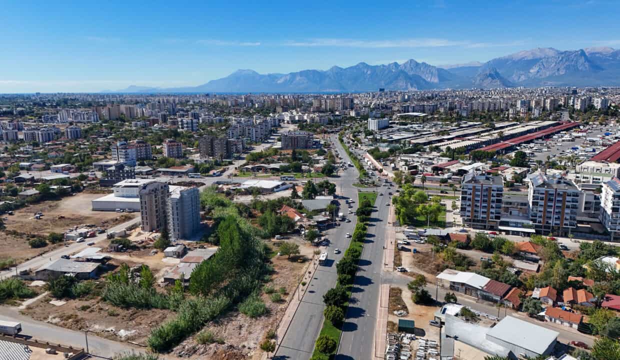 DJI_20251013111600_0009_D