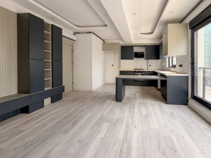 KAPALI OTOPARKLI DENİZE 100 M SIFIR 2+1