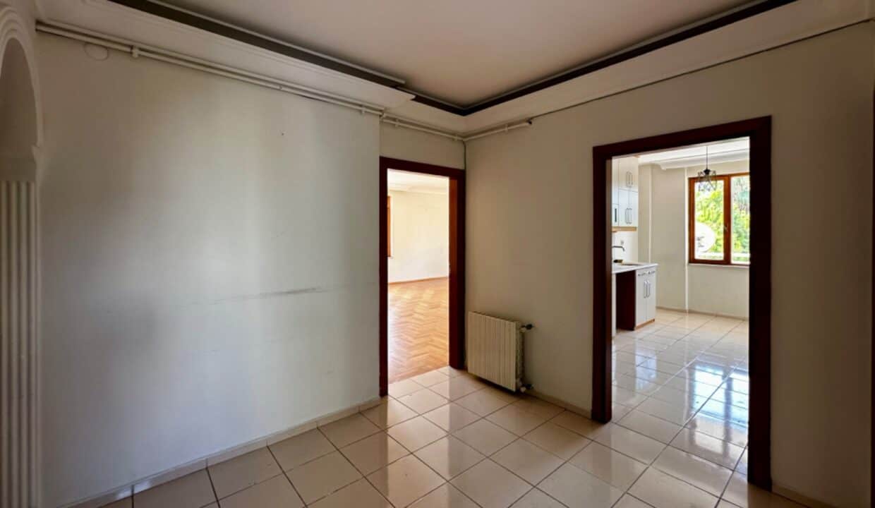 WhatsApp Image 2025-10-15 at 13.01.44 (3)