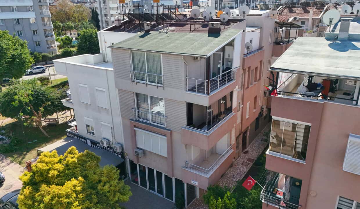 DJI_20251015112159_0001_D