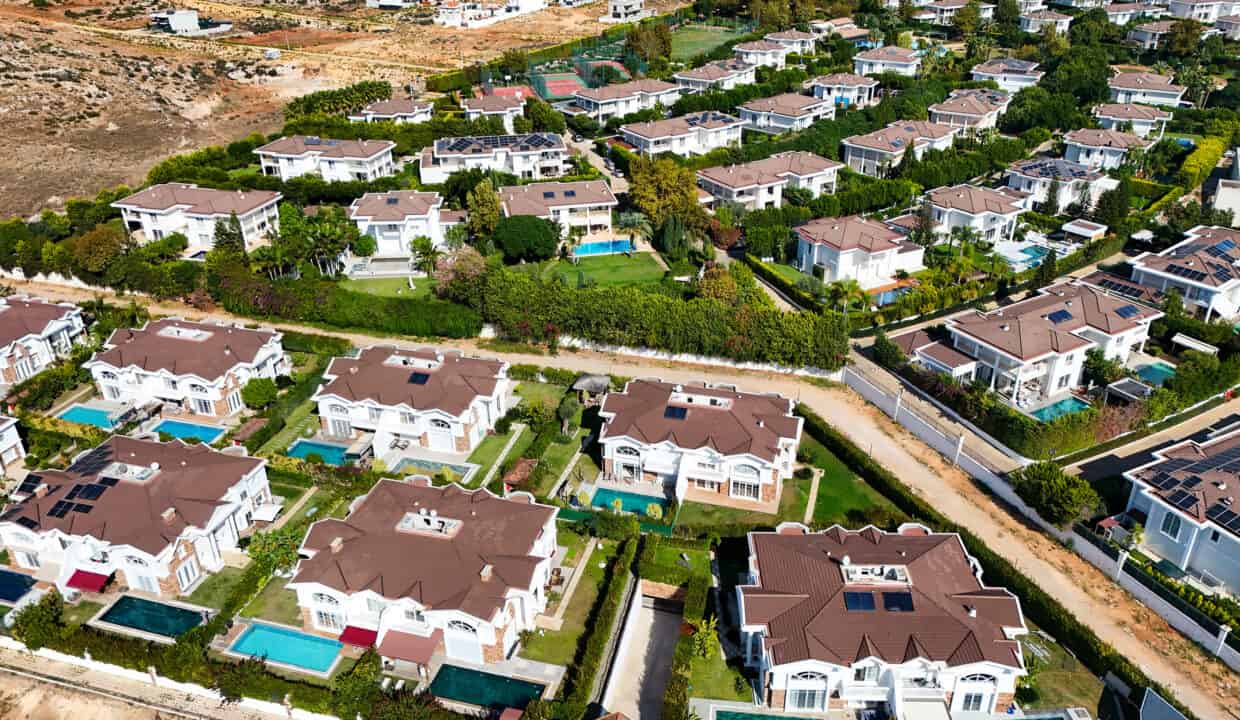 DJI_20251027112249_0003_D